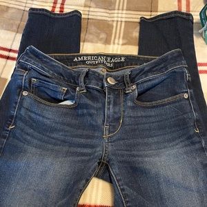American eagle size 4 skinny jeans